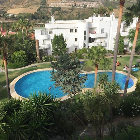 Apartamento Del Sol 埃斯特波纳 外观 照片