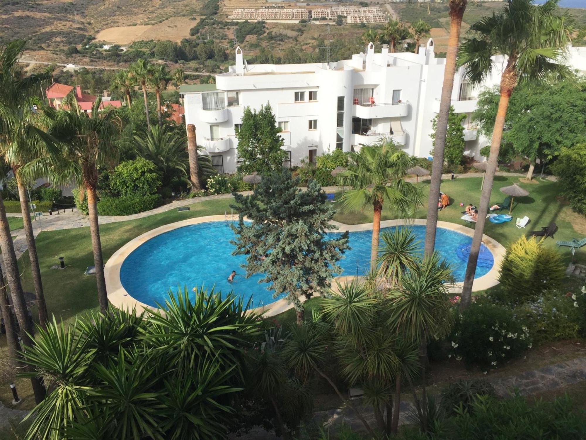 Apartamento Del Sol 埃斯特波纳 外观 照片