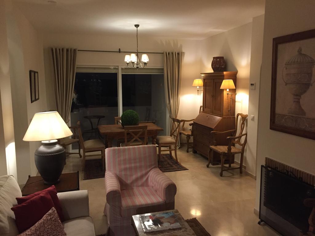 Apartamento Del Sol 埃斯特波纳 外观 照片